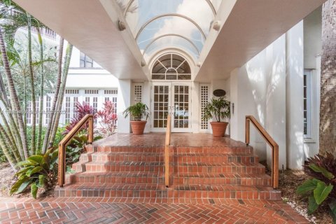 Condominio en venta en Miami, Florida, 2 dormitorios, 141.21 m2 № 1993683 - foto 23