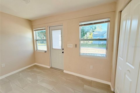 Villa ou maison à vendre à Bradenton, Floride: 3 chambres, 105.72 m2 № 2215358 - photo 3