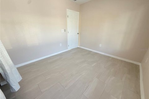 Villa ou maison à vendre à Bradenton, Floride: 3 chambres, 105.72 m2 № 2215358 - photo 15