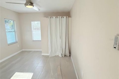 Villa ou maison à vendre à Bradenton, Floride: 3 chambres, 105.72 m2 № 2215358 - photo 18