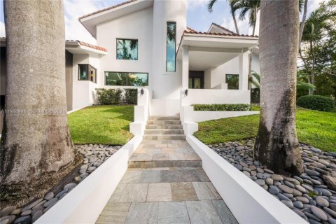 Casa en venta en Pinecrest, Florida, 7 dormitorios, 558.71 m2 № 2047448 - foto 6