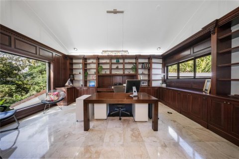 Casa en venta en Pinecrest, Florida, 7 dormitorios, 558.71 m2 № 2047448 - foto 29