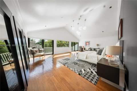 Casa en venta en Pinecrest, Florida, 7 dormitorios, 558.71 m2 № 2047448 - foto 23