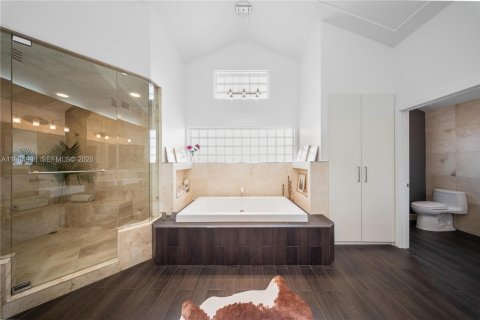 Casa en venta en Pinecrest, Florida, 7 dormitorios, 558.71 m2 № 2047448 - foto 28