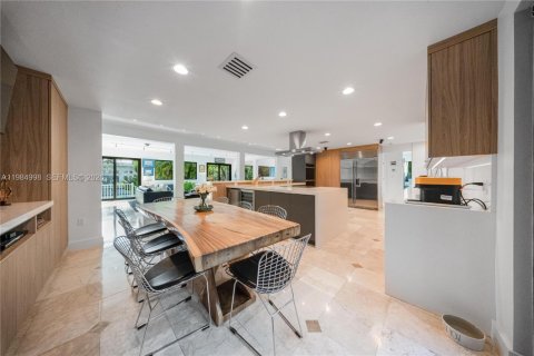 Casa en venta en Pinecrest, Florida, 7 dormitorios, 558.71 m2 № 2047448 - foto 13