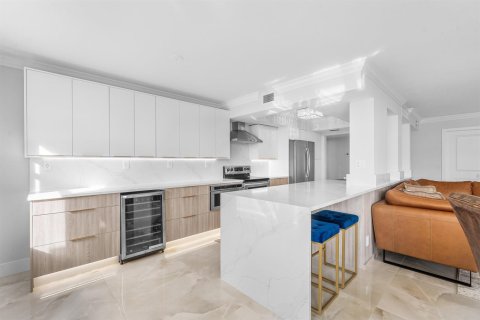 Condo in Riviera Beach, Florida, 2 bedrooms  № 2190817