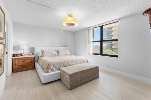 Condo in Riviera Beach, Florida, 2 bedrooms  № 2190817 - photo 14