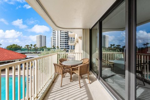 Condo in Riviera Beach, Florida, 2 bedrooms  № 2190817 - photo 26