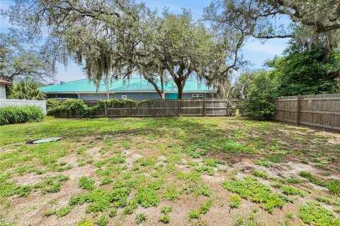 House in Tampa, Florida 3 bedrooms, 87.14 sq.m. № 2378021 - photo 17