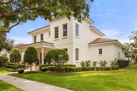 Casa en venta en Orlando, Florida, 5 dormitorios, 369.94 m2 № 2222063 - foto 2
