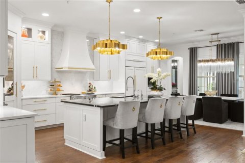 Casa en venta en Orlando, Florida, 5 dormitorios, 369.94 m2 № 2222063 - foto 11