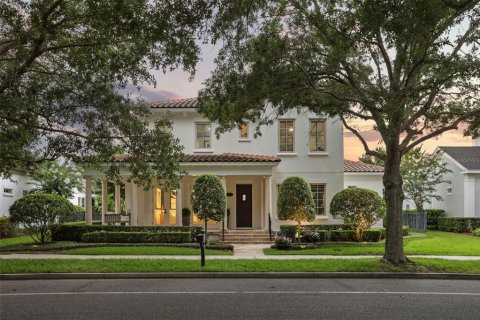 Casa en venta en Orlando, Florida, 5 dormitorios, 369.94 m2 № 2222063 - foto 4