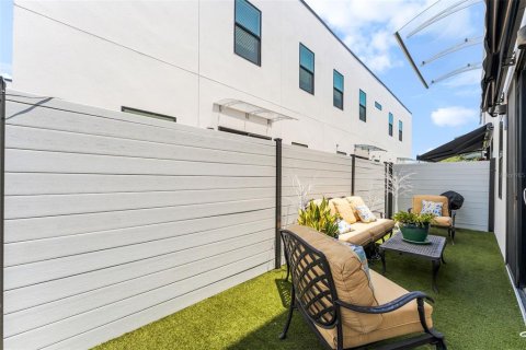 Adosado en venta en Tampa, Florida, 3 dormitorios, 209.31 m2 № 2223330 - foto 27