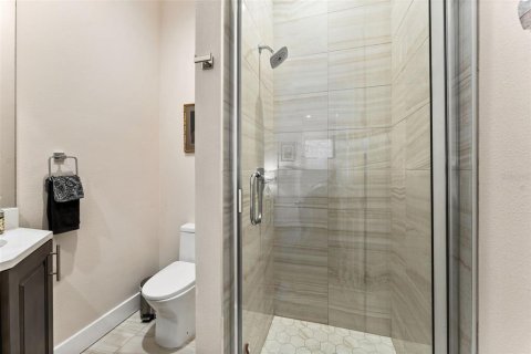 Adosado en venta en Tampa, Florida, 3 dormitorios, 209.31 m2 № 2223330 - foto 15