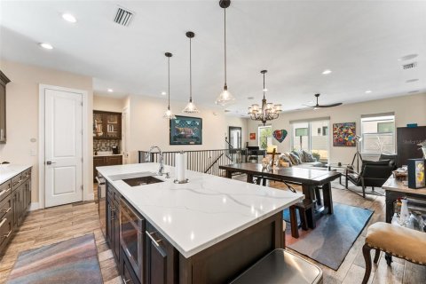 Adosado en venta en Tampa, Florida, 3 dormitorios, 209.31 m2 № 2223330 - foto 19