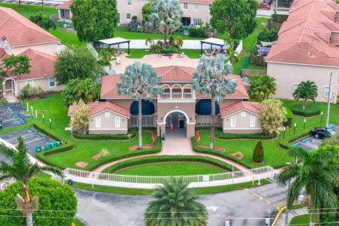 Touwnhouse à vendre à Homestead, Floride: 3 chambres, 155.98 m2 № 1963223 - photo 23