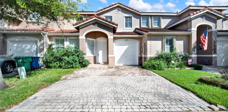 Touwnhouse à Homestead, Floride 3 chambres, 155.98 m2 № 1963223