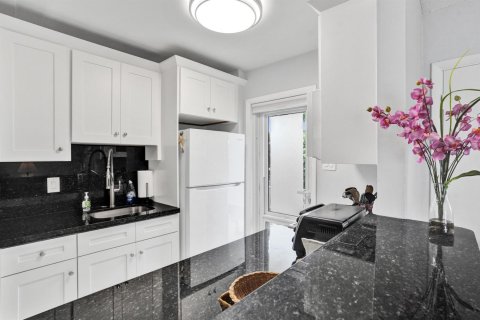Copropriété à vendre à Lauderdale-by-the-Sea, Floride: 1 chambre, 51.65 m2 № 2431504 - photo 8