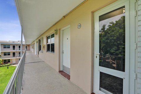 Copropriété à vendre à Lauderdale-by-the-Sea, Floride: 1 chambre, 51.65 m2 № 2431504 - photo 29