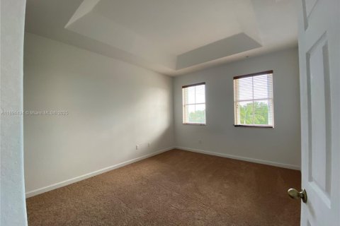 Снять в аренду кондоминиум в Майами, Флорида 3 спальни, 134.24м2, № 1947030 - фото 11