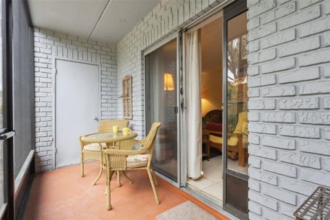 Condo in Winter Park, Florida, 1 bedroom № 2099131 - photo 17