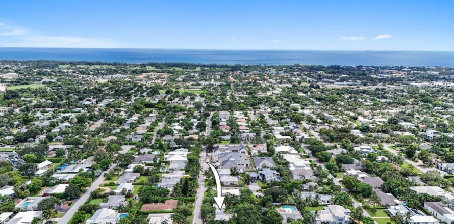 Casa en Delray Beach, Florida 3 dormitorios, 168.8 m2 № 714397