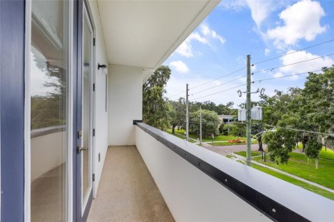 Townhouse in Orlando, Florida 3 bedrooms, 165.83 sq.m. № 1906175 - photo 14