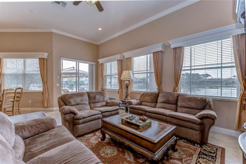 Villa ou maison à louer à Tampa, Floride: 6 chambres, 448.63 m2 № 2303274 - photo 18