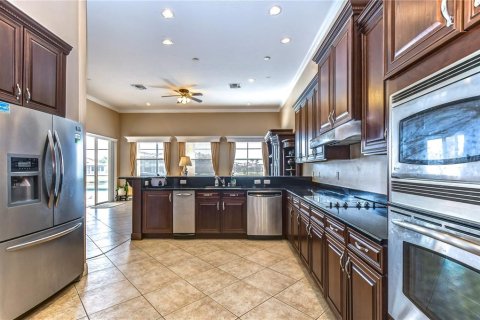 Villa ou maison à louer à Tampa, Floride: 6 chambres, 448.63 m2 № 2303274 - photo 13