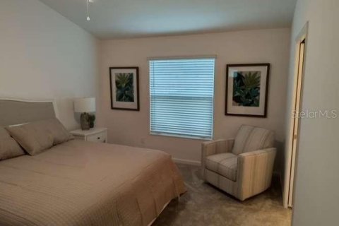 House in The Villages, Florida 2 bedrooms, 112.04 sq.m. № 2107575 - photo 9
