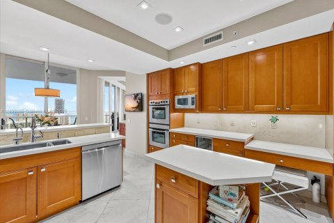 Купить кондоминиум в Авентура, Флорида 3 спальни, 294.78м2, № 1964505 - фото 17