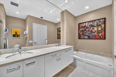 Купить кондоминиум в Авентура, Флорида 3 спальни, 294.78м2, № 1964505 - фото 28