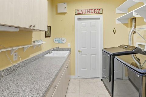 Villa ou maison à vendre à Hernando, Floride: 5 chambres, 357.77 m2 № 2408335 - photo 25