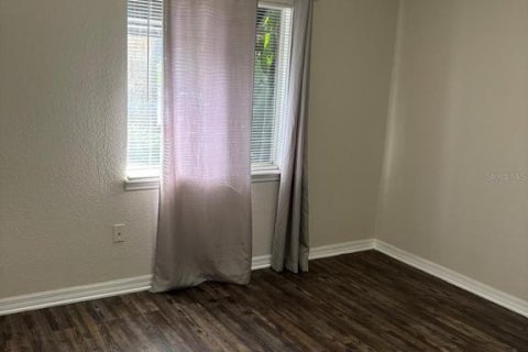 Condo in Orlando, Florida, 3 bedrooms  № 1901762 - photo 12