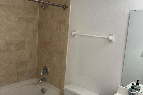 Condo in Orlando, Florida, 3 bedrooms  № 1901762 - photo 10