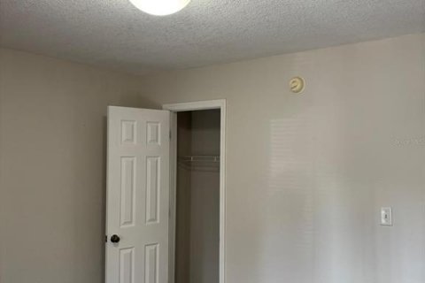 Condo in Orlando, Florida, 3 bedrooms  № 1901762 - photo 14