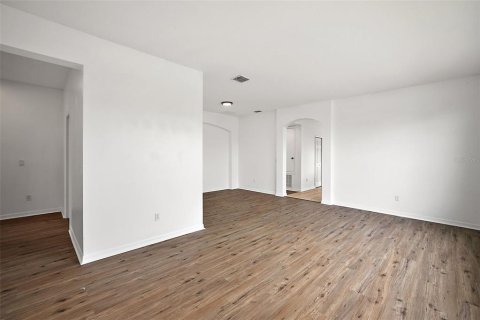 Villa ou maison à vendre à Groveland, Floride: 4 chambres, 181.16 m2 № 2128726 - photo 11