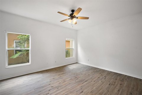 Villa ou maison à vendre à Groveland, Floride: 4 chambres, 181.16 m2 № 2128726 - photo 24