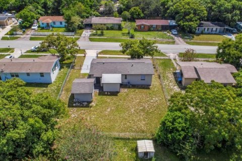 Купить виллу или дом в Делтона, Флорида 9 комнат, 97.55м2, № 1901240 - фото 25