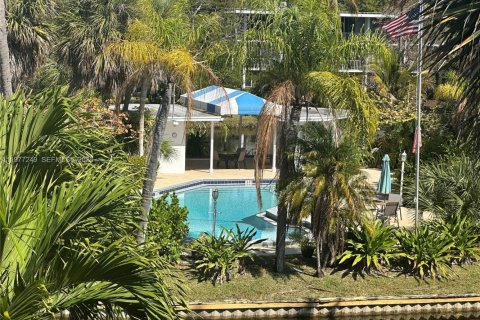 Condo in Deerfield Beach, Florida, 1 bedroom  № 2041625 - photo 21