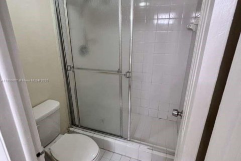 Copropriété à louer à Plantation, Floride: 2 chambres, 104.98 m2 № 1879004 - photo 11