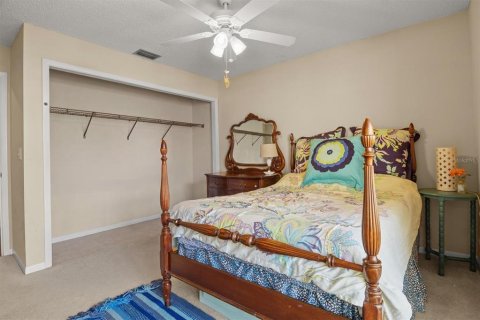 House in Mulberry, Florida 3 bedrooms, 168.99 sq.m. № 2095855 - photo 12