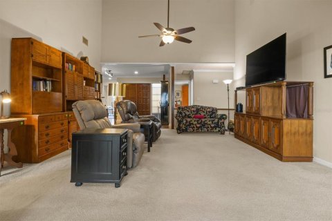 House in Mulberry, Florida 3 bedrooms, 168.99 sq.m. № 2095855 - photo 10