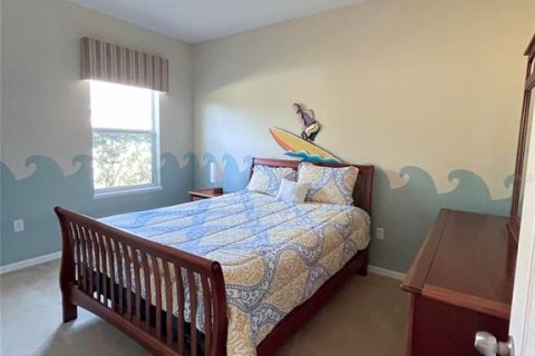 House in Auburndale, Florida 4 bedrooms, 173.63 sq.m. № 2202580 - photo 15