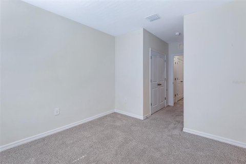 Touwnhouse à vendre à Sarasota, Floride: 3 chambres, 160.16 m2 № 2314468 - photo 13