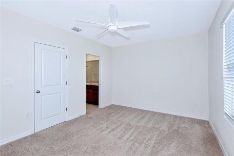 Touwnhouse à vendre à Sarasota, Floride: 3 chambres, 160.16 m2 № 2314468 - photo 15