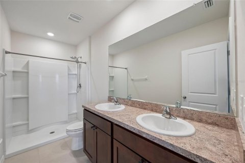 Touwnhouse à vendre à Sarasota, Floride: 3 chambres, 160.16 m2 № 2314468 - photo 17