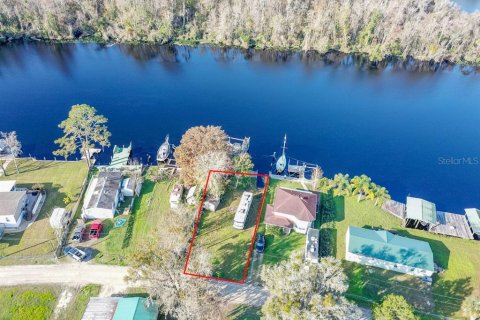 Terreno en venta en Satsuma, Florida № 236980 - foto 7