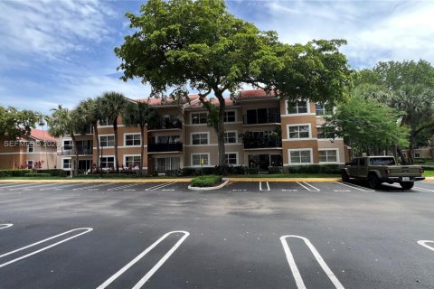 Condominio en Coral Springs, Florida, 2 dormitorios  № 2169465