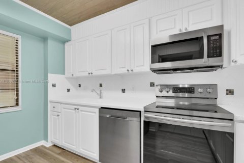 Condominio en venta en Port St. Lucie, Florida, 2 dormitorios, 122.07 m2 № 1806282 - foto 4